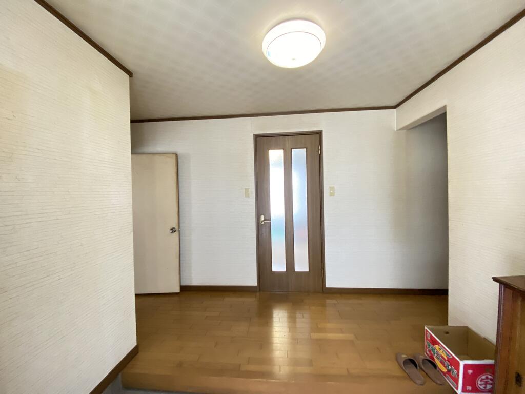 旭川市江丹別町嵐山住宅 土地1000坪の玄関写真