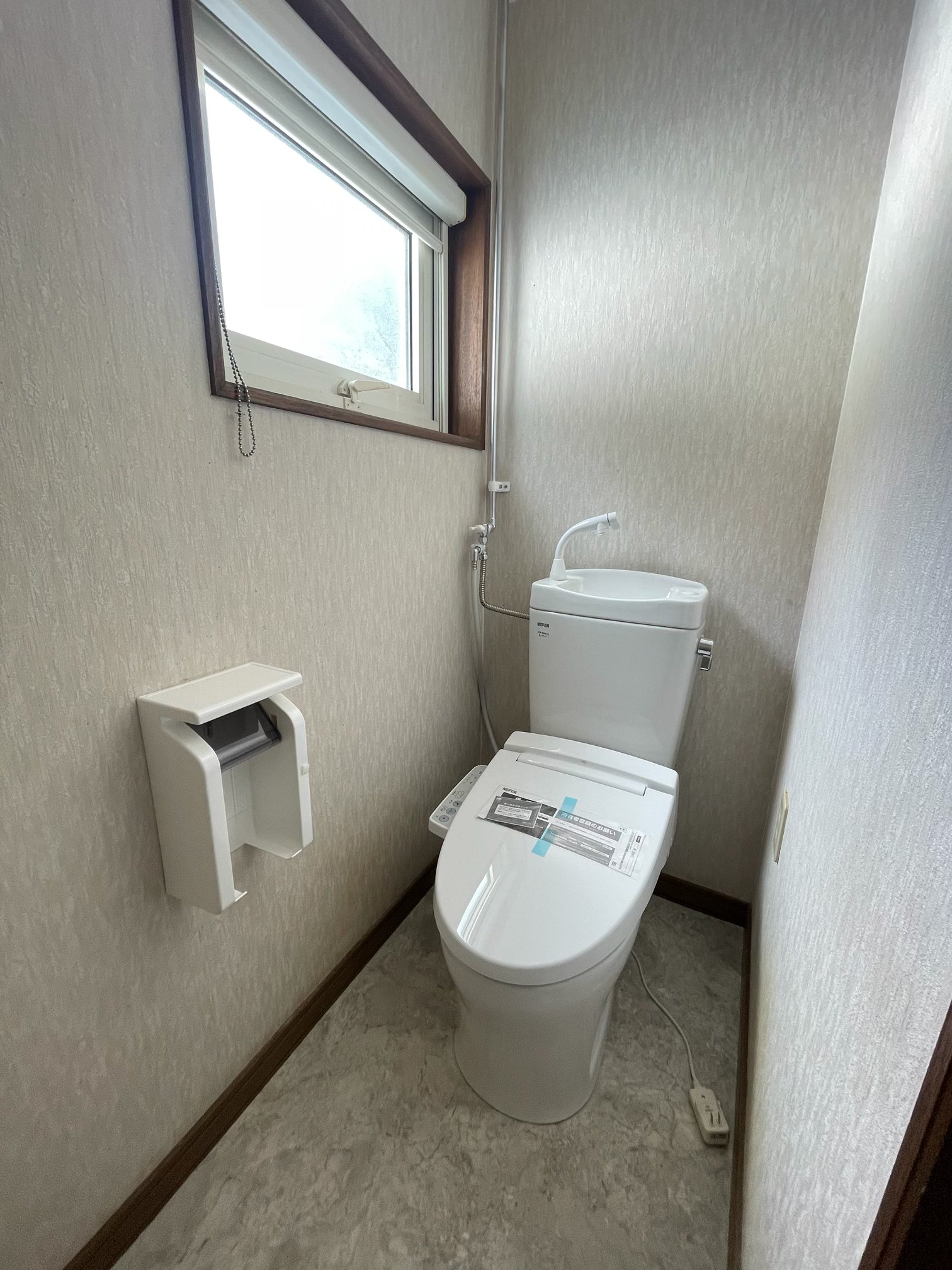 旭川市江丹別町嵐山住宅 土地1000坪のトイレ写真