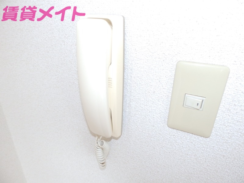 セキュリティ　同物件別部屋写真です。