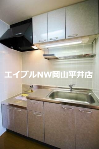 【岡山市東区瀬戸町下のマンションのキッチン】