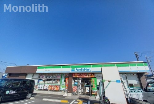 【岸和田市吉井町のアパートのコンビニ】