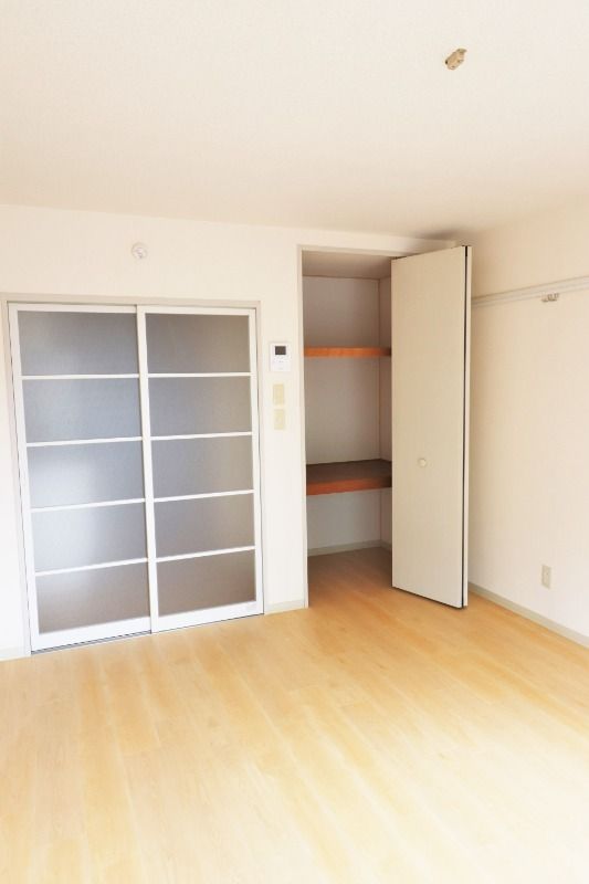 その他部屋・スペース　※別号室の写真となります。