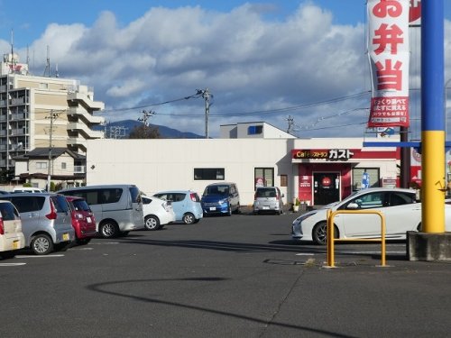 飲食店　ガスト 福島本内店(から好し取扱店)（飲食店）まで502m