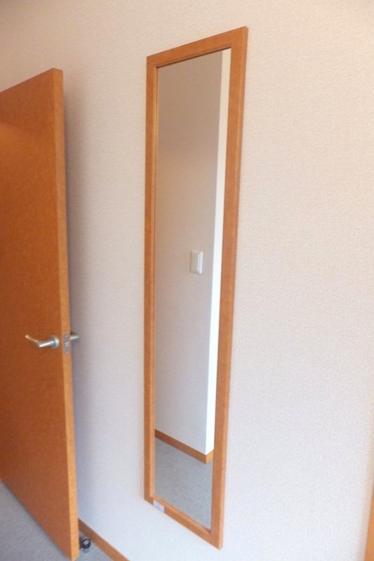 その他設備　姿見もあります