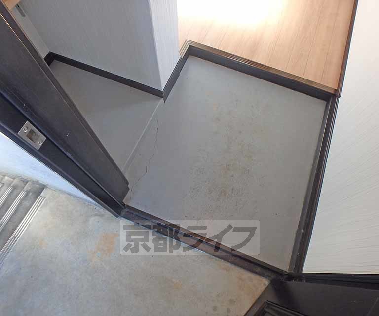 玄関　玄関です。