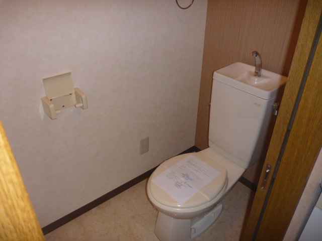 トイレ　トイレ