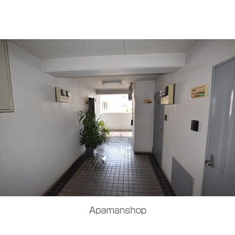 コスモクイーン富田町の外観写真