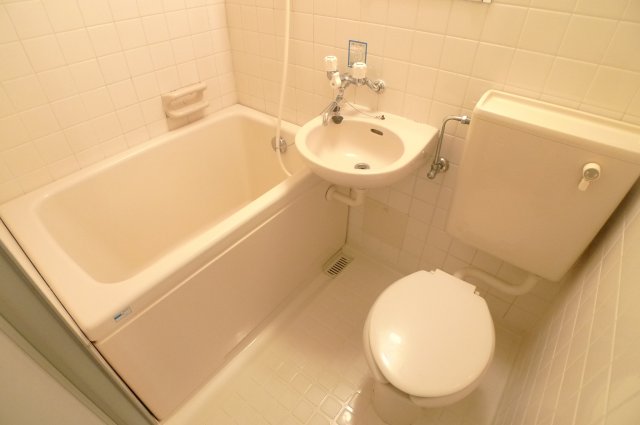 トイレ　シンプルで使いやすいトイレです