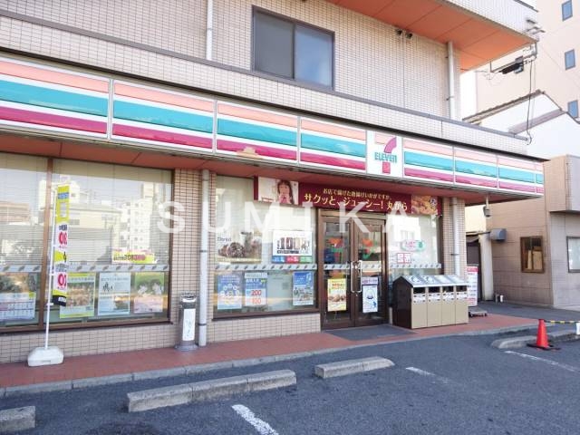 コンビニ　セブンイレブン岡山東中央町店（コンビニ）まで610m