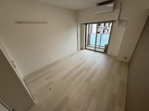 居室・リビング　室内