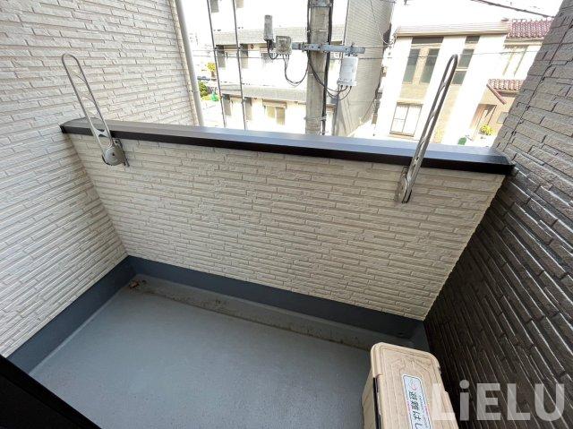 バルコニー　同シリーズ物件のモデルルーム写真になります（現況優先）