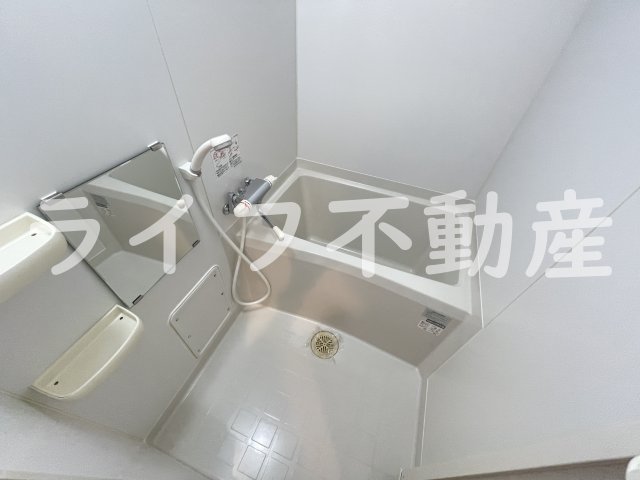 バス・シャワールーム　お風呂で日々の疲れを落としましょう