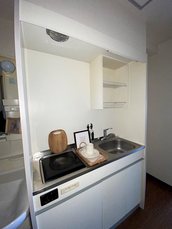 キッチン　※同タイプの他のお部屋です