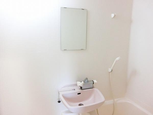 洗面設備　洗面台付き！