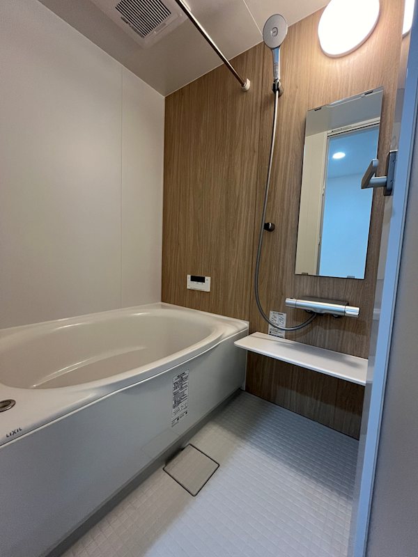 バス・シャワールーム