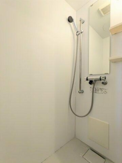 バス・シャワールーム　シャワールーム