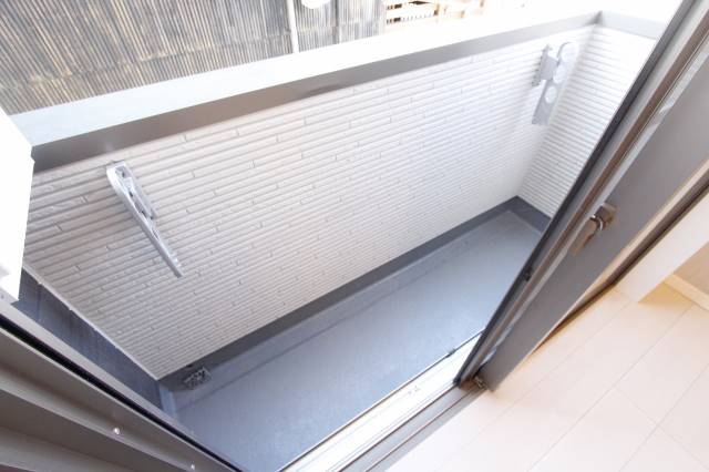 バルコニー　１０５号室撮影。