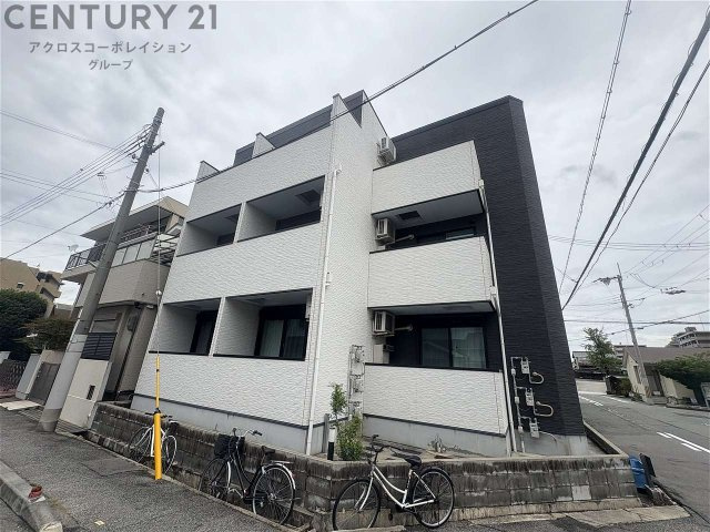 建物外観　オートロック付きで安心のセキュリティ♪