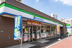 コンビニ　ファミリーマート 大泉学園橋店（コンビニ）まで501m