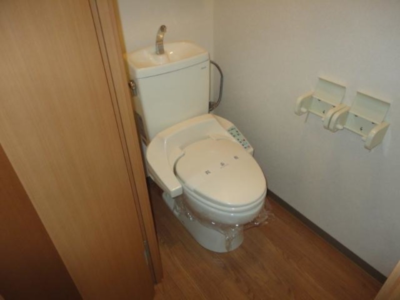 トイレ　図面と現状に相違がある場合には現状を優先