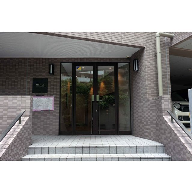 エントランス　エントランス