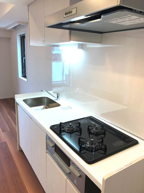 キッチン　※写真は同タイプ住戸です。