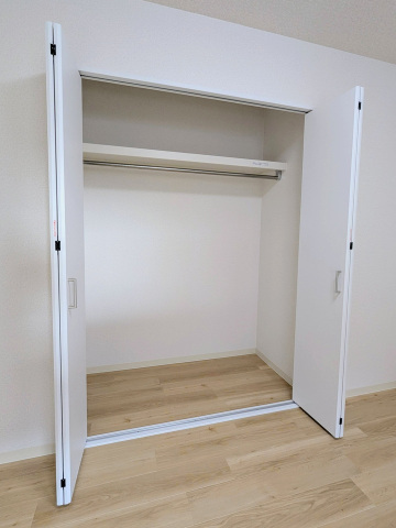 収納　クローゼット