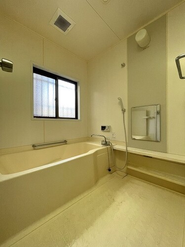 バス・シャワールーム　浴室　※前回募集時／2023年9月の写真