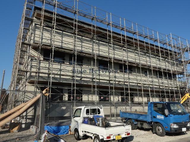 建物外観　建築中