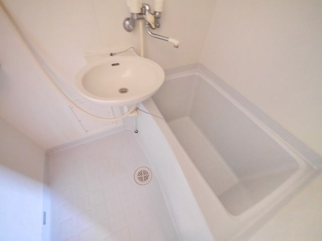 バス・シャワールーム　★お部屋探しはタウンハウジング稲田堤店まで★