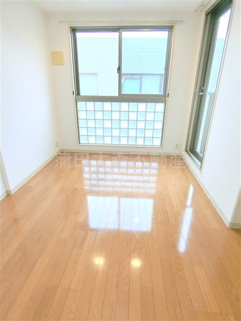 居室・リビング　洋室6.4帖