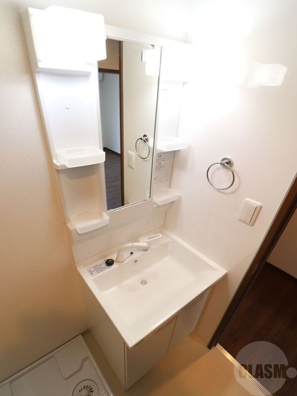 洗面設備　シャンプードレッサー