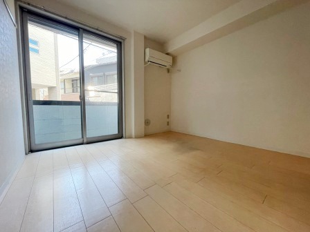 居室・リビング　※別部屋写真