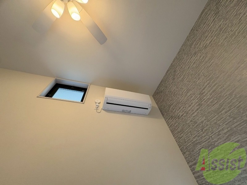 その他設備　エアコンも設置されております。快適に過ごせそうですね。