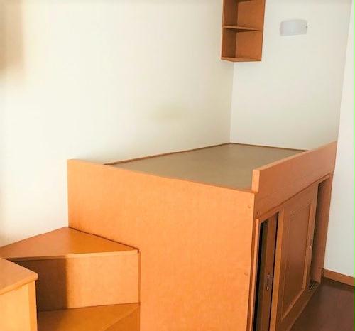 その他設備　造付けベッド