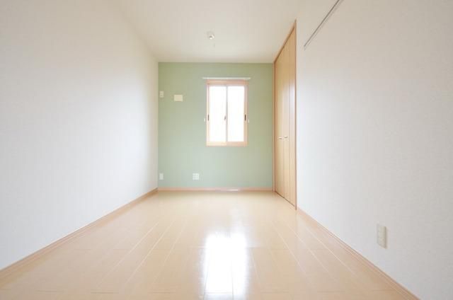 居室・リビング　☆こちらは寝室に☆