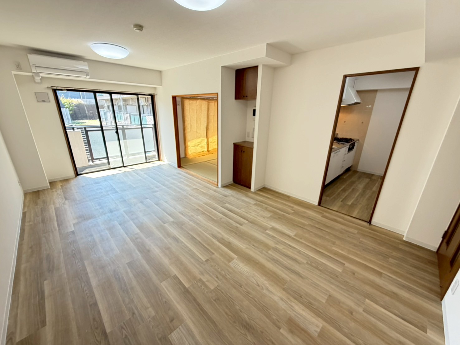 居室・リビング　リビング