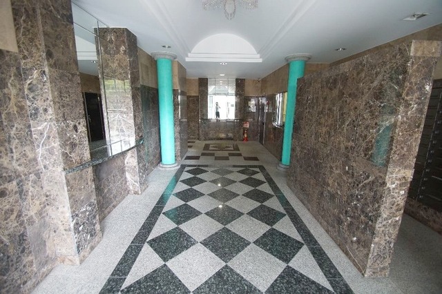 エントランス　【エントランスホール】共用エントランスホール