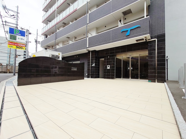 エントランス　エントランス・オートロック・防犯カメラ