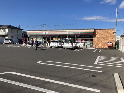 コンビニ　セブンイレブン座間相武台東店（コンビニ）まで541m