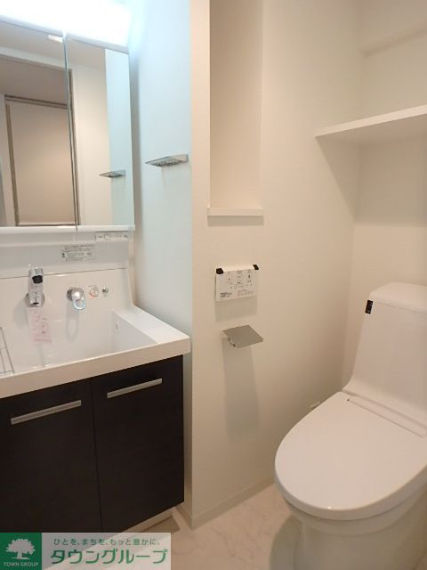 洗面設備　◆独立洗面台付き・シャワートイレ◆