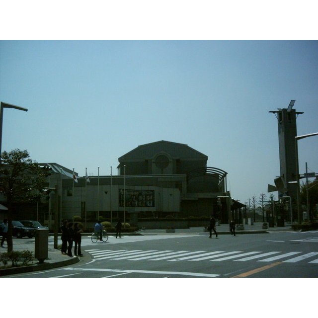 役所　彩の国さいたま芸術劇場（役所）まで400m