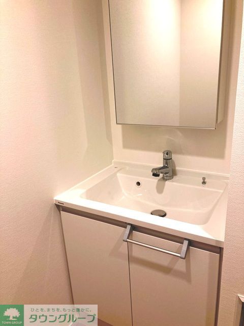 洗面設備　※写真は同タイプ住戸です。