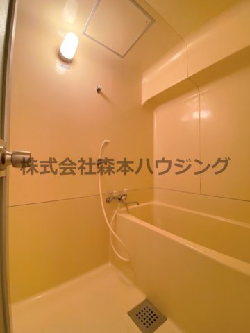 バス・シャワールーム　きれいなお風呂です