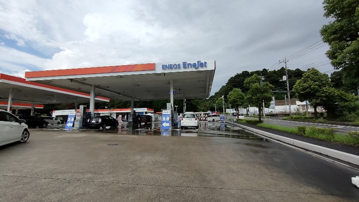 その他　ガソリンスタンド（その他）まで1600m