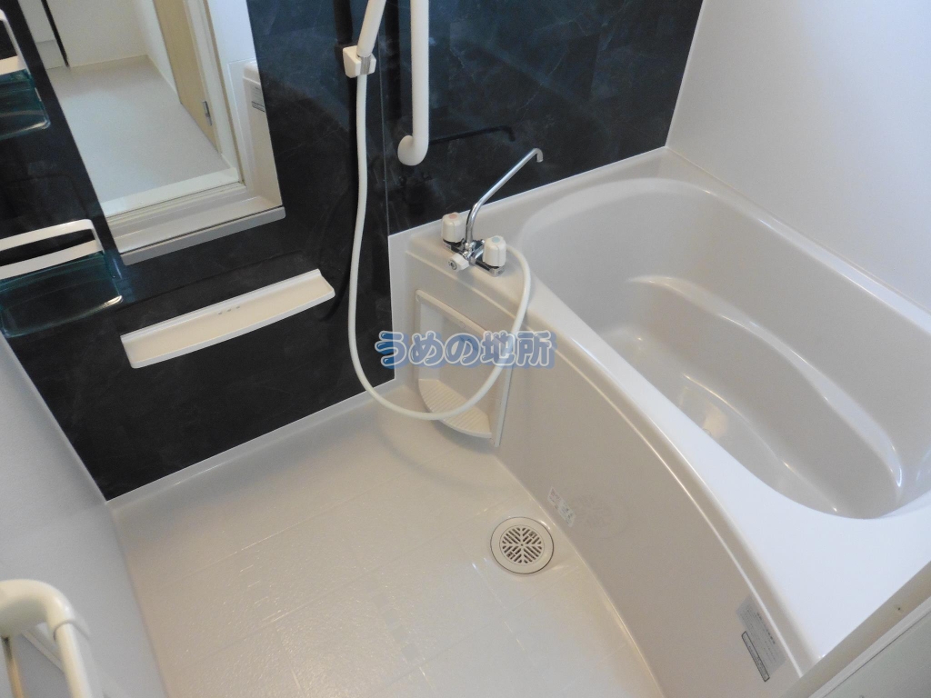 バス・シャワールーム　浴室