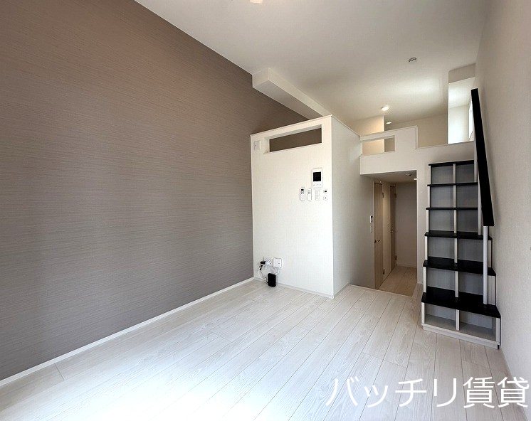 居室・リビング　※家電・家具はイメージです。家具家電付きではございません。