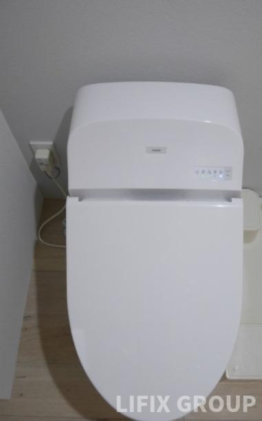 トイレ　トイレ