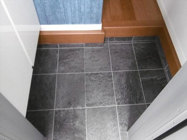 玄関　玄関を入ったところ