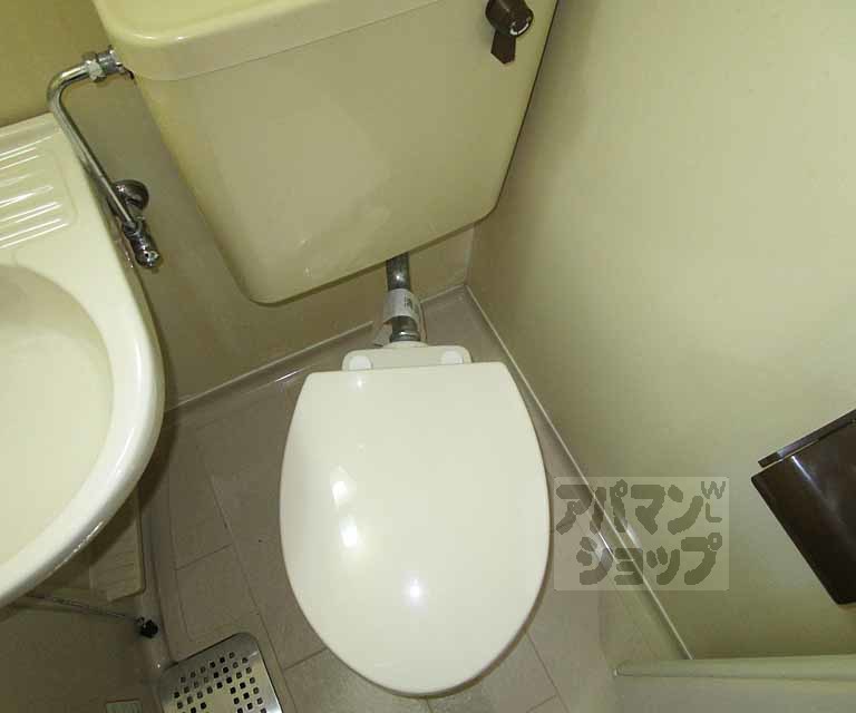 トイレ　１０４号室の写真です。